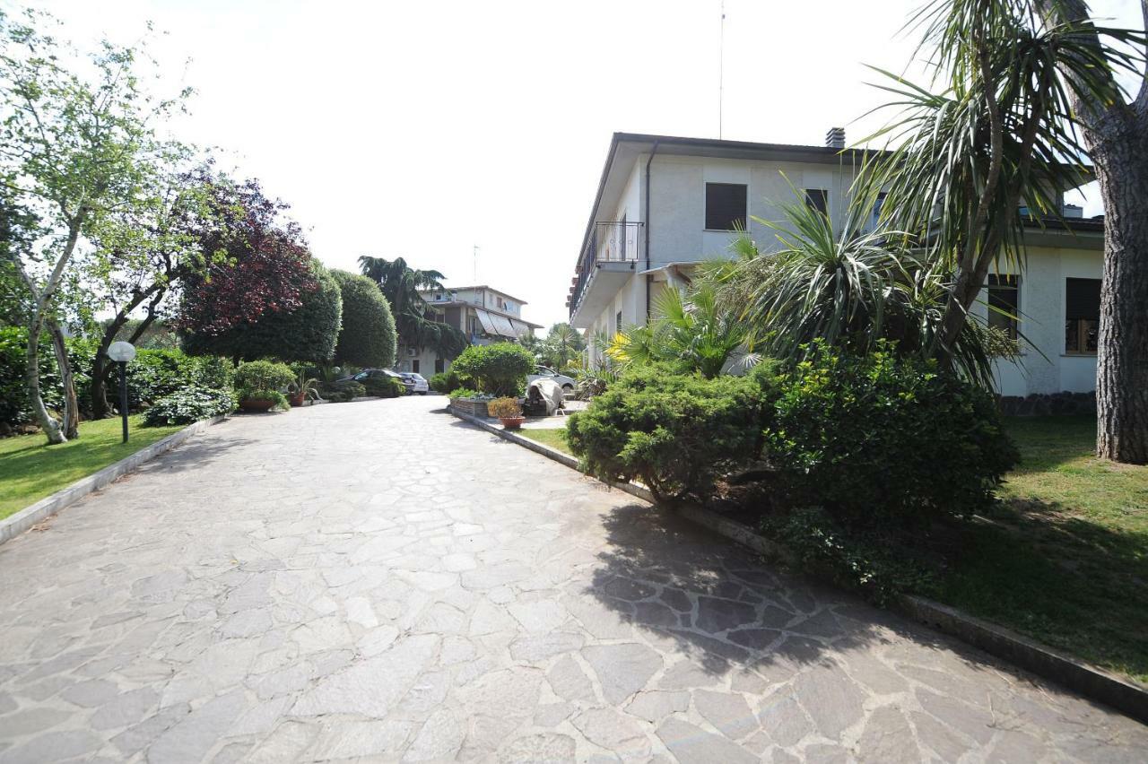 Casa Di Alberta Rome Luaran gambar